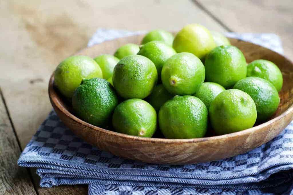 تصویر 4 از قیمت خرید لیمو ترش تازه + فروش ویژه